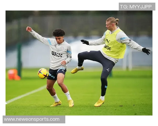 里科刘易斯高度评价B席称其能力无与伦比与他同场竞技令人惊叹 里科刘易斯高度评价B席称其能力无与伦比与他同场竞技令人惊叹