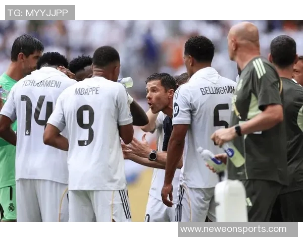 居莱尔全力支持阿隆索计划愿意为门将角色做好准备 居莱尔全力支持阿隆索计划愿意为门将角色做好准备