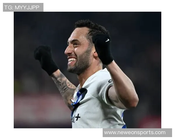 恰尔汗奥卢因伤缺席热那亚战役或将在意超杯复出 恰尔汗奥卢因伤缺席热那亚战役或将在意超杯复出