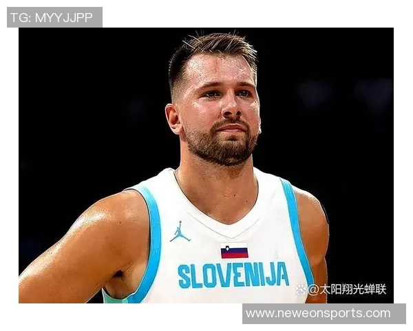 东契奇表现起伏不定25投仅7中仍砍下29分但失误频繁影响球队表现