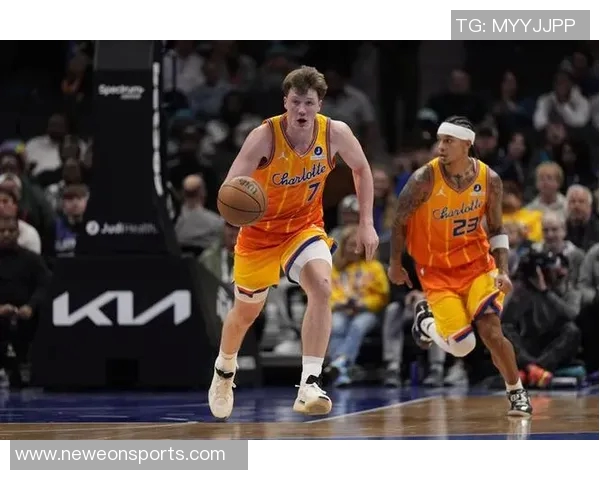 克尼佩尔闪耀全场砍下生涯新高33分助攻9次助力球队胜利 克尼佩尔闪耀全场砍下生涯新高33分助攻9次助力球队胜利