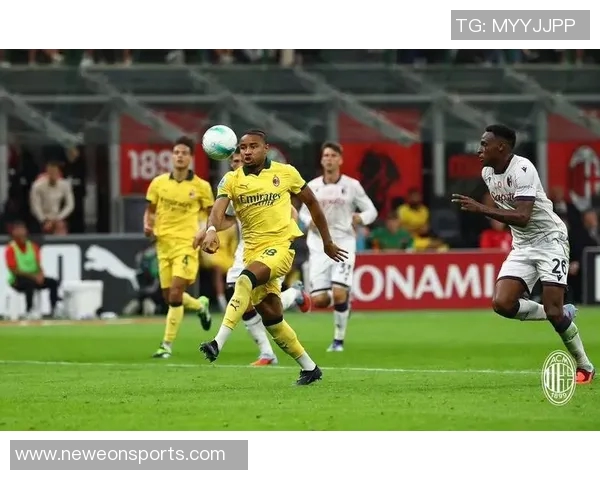 米兰对比萨前瞻莱奥与希门尼斯联手冲击阿尔比奥尔防线 米兰对比萨前瞻莱奥与希门尼斯联手冲击阿尔比奥尔防线