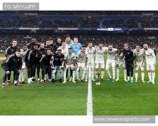 尤文图斯球探亲赴现场考察埃尔切年轻中前卫罗德里戈门多萨表现