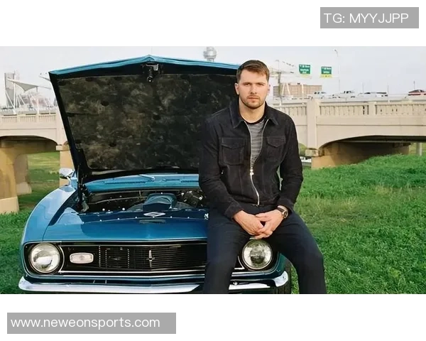 东契奇训练后带队友团建体验保时捷专业赛道试驾乐趣