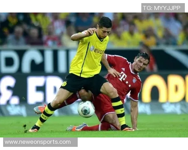 范比滕称赞拜仁阵容实力强大德甲冠军几乎在握